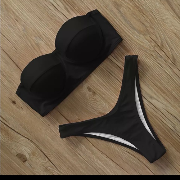 Bundle of 6 NEW women’s bikinis, size small - Picture 2 of 15